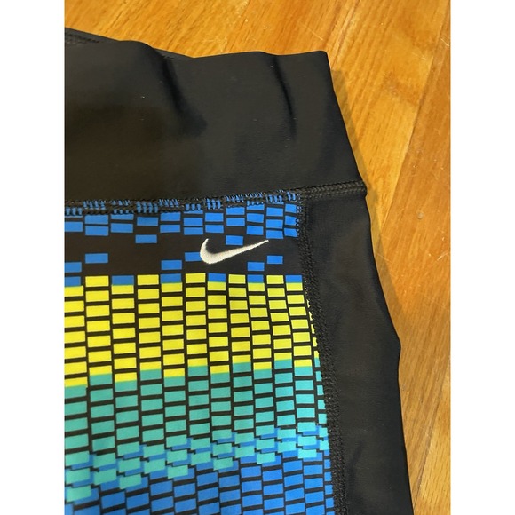 Nike Better World‎ Leggings Womens Size Medium Pull On Cropped Active Stretchy - Picture 8 of 8